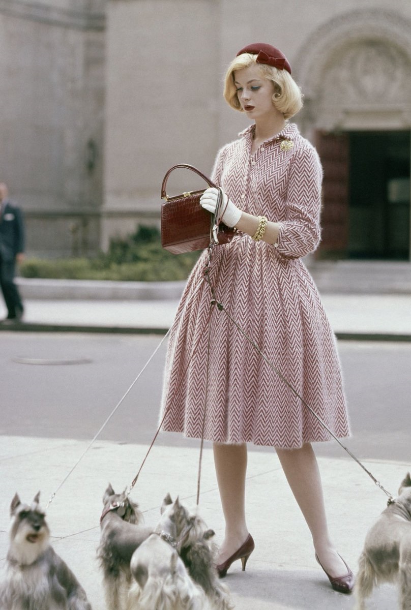 20170603 knit dress 1955.jpg